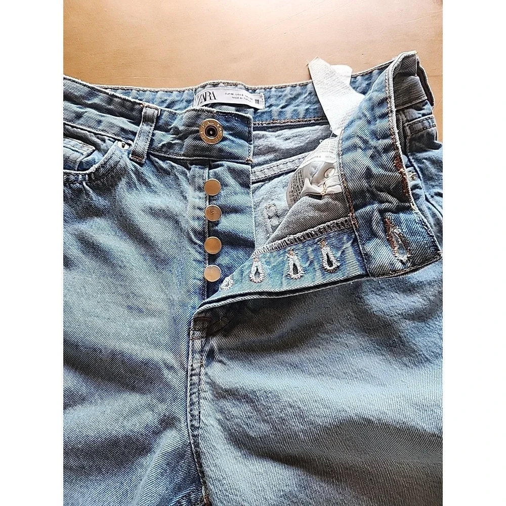Zara these button